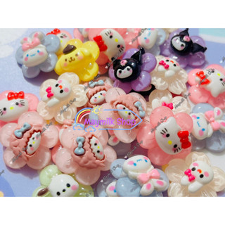 เรซิ่นจิ๋ว ซารีโอ้ รวม DIY ของตกแต่ง  อุปกรณ์ติดงานฝีมือ Sanrio เคโระ ปอมปอม ชินนา คุโรมิคิดตี้  มีให้เลือก 2 แบบ