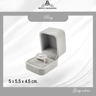 กล่องกำมะหยี่ Premium Jewelry Box สีเทา กล่องใส่เครื่องประดับ