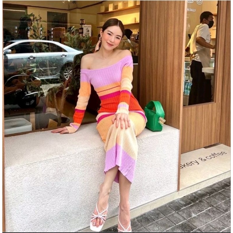 เดรสไหมพรม  จากร้าน mtn.selected