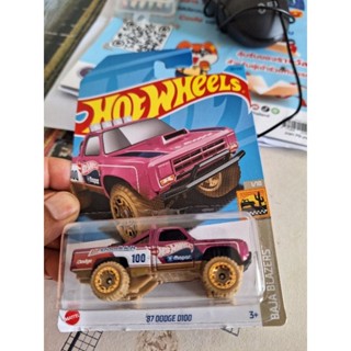 hotwheel basic car car 87 dodge d100