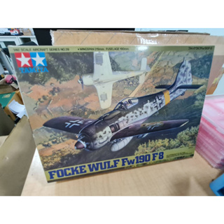 Tamiya 61039 Focke-Wulf Fw190 F-8 Building Kit