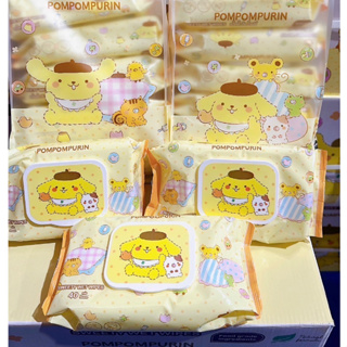 ทิชชูเปียก ลายลิขสิทธิ์แท้จากแบรนด์ Sanrio 1 หิ้วมี 5 ห่อ (ห่อล่ะ 40 แผ่น) มีฝาปิด