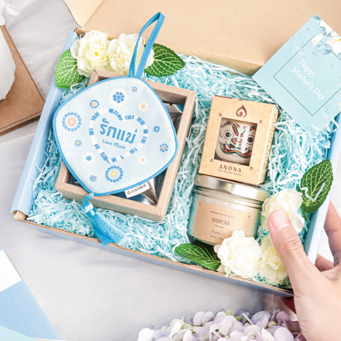 THANK YOU MOM GIFT SET เซตของขวัญวันแม่รวมสินค้าอโรม่า BY ANONA Thailand