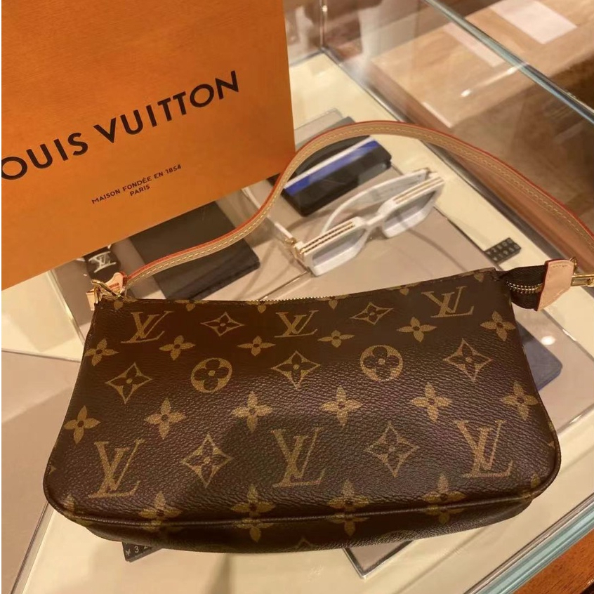 100% Genuine/LV/Louis Vuitton Large Mahjong Bag/Shoulder Bag/Hand Coin Purse M40712