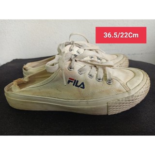 Fila Size 36.5 ยาว 22 Cm  รองเท้ามือสอง ผู้หญิง เท้าเล็ก  ผ้าใบ สวม แฟชั่น ลำลอง เที่ยว