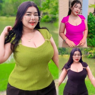 เสื้อนมโตสาวอวบ อก38-44 ยาว 22 เรียบหรูผ้าสีสวยสีสด แต่งโซ่เก๋ๆ2ข้าง **รุ่นคอยูผ้าท๊อฟฟี่โซ่แขน**