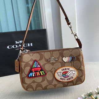 🍀🍀 COACH NOLITA 19 N SIGNATURE CANVAS  WITH PATCHES CK383