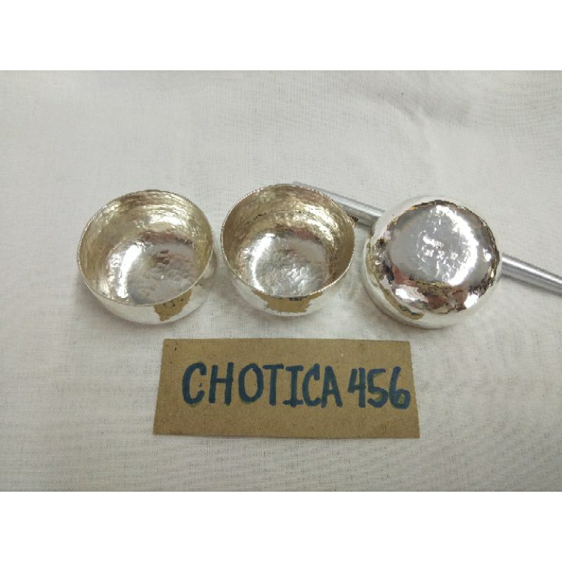 ขันเงินแท้100% นน. 2 บาท*ปากกว้างประมาณ 4.5-4.7 ซมค่ะ* =3,200฿