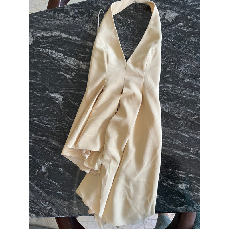 เสื้อเปิดหลังแบรนด์ milin