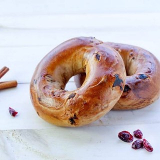 Cinnamon Cranberry bagels 4pcs.  (100g/ pc)