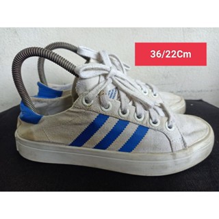 Adidas Size 36 ยาว 22 Cm  รองเท้ามือสอง ผู้หญิง เท้าเล็ก  ผ้าใบ สวม แฟชั่น ลำลอง เที่ยว