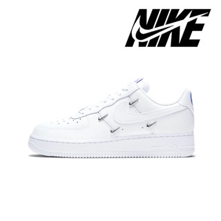 Nike Air Force 1 Low 07 LX "Chrome Luxe" 100% สี่ตะขอสีทึบรองเท้าผ้าใบสีขาวและน้ำเงินกันลื่นต่ำ