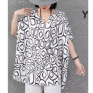 เสื้อแขนสั้น ผ้าชีฟองบางเบา ใส่สบาย เสื้อคอวีพิมลาย สินค้าพร้อมส่ง