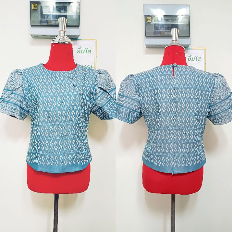 ห้องเสื้อ Sitra *อกเสื้อ 38* เสื้อผ้าฝ้ายทอลายอัดกาว ลายขอ แขนกลีบบัว