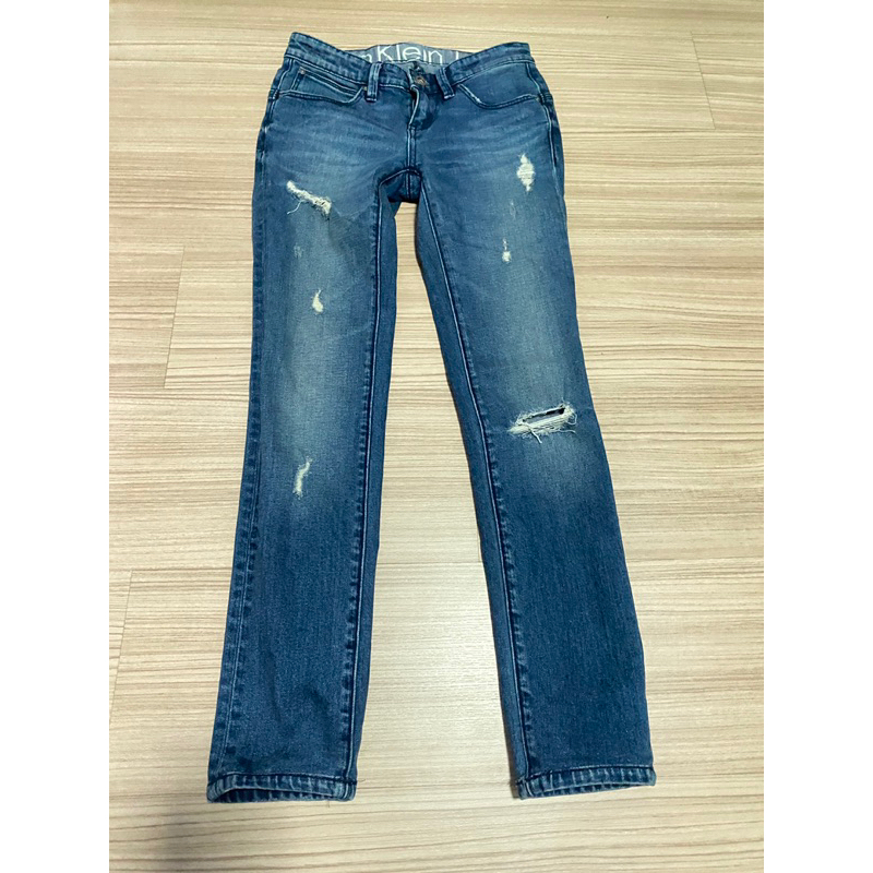 กางเกงยีนส์ calvin klein jeans