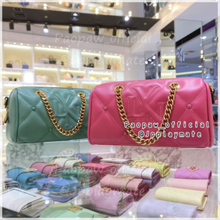 LYN กระเป๋าสะพายข้าง รุ่น Botsy Crossbody XS :  LL23FBF070 ชอปแท้ 100% พร้อมถุงผ้า และถุงกระดาษ