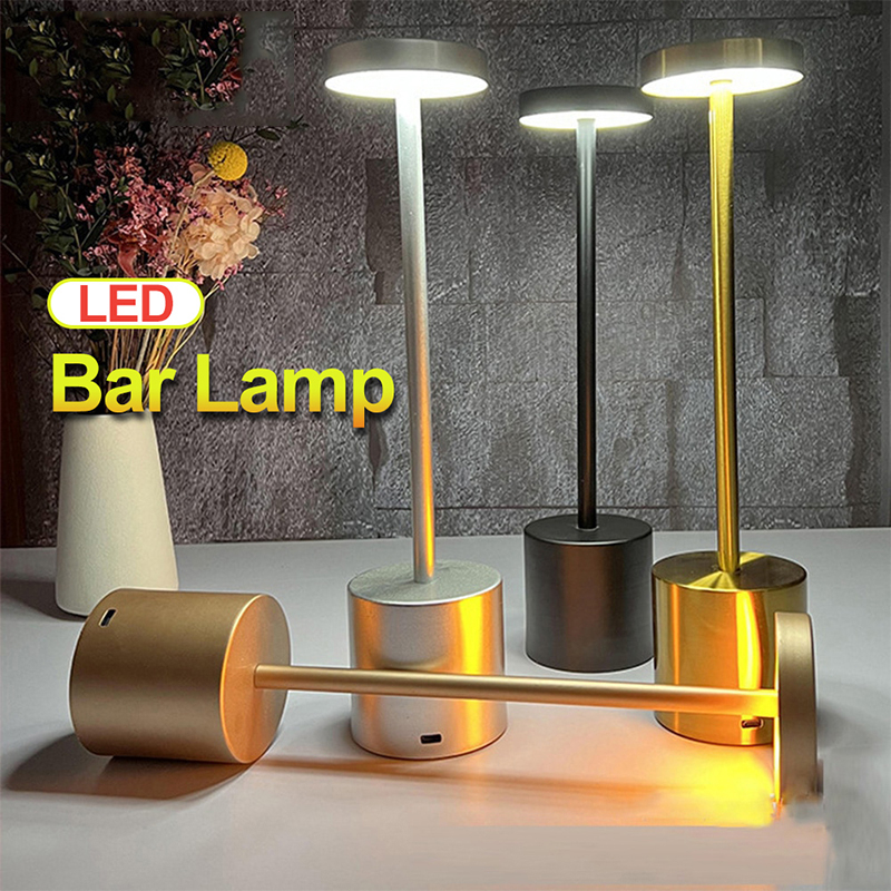 【การจัดส่งไทย】LED โคมไฟตั้งโต๊ะ โคมไฟ ปรับได้ 3 สี โคมไฟ การควบคุมแบบสัมผัส แสงกลางคืน Metal Table Lamp