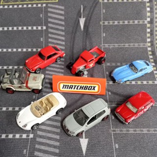 (2)🚘รถ Hot wheels , Matchbox  โมเดลรถ ขนาดเล็ก ของเล่นสะสม รถของเล่น 1:64 (only 1 car)