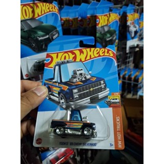 hotwheelbasiccar toon83chvy siverado