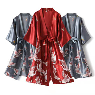 🌸Clothing-Th🌸ชุดนอนผู้หญิง สไตล์ญี่ปุ่น วัสดุผ้าไหมเทียม ชุดนอนซาติน หลายไซส์ M-3XL