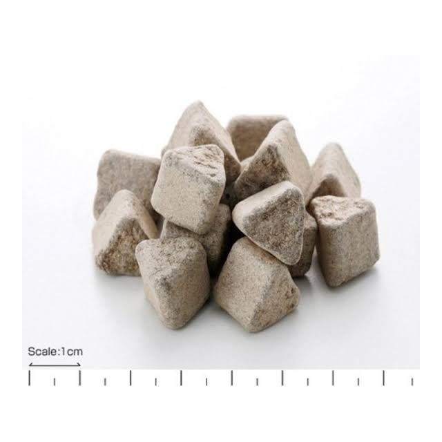 ปุ๋ยบอนไซ Biogold Original ขนาด 900 กรัม นำเข้าจากประเทศญี่ปุ่น ไม้ฟอกอากาศ ไม้ด่าง ปุ๋ยอินทรีย์ Organic 100%