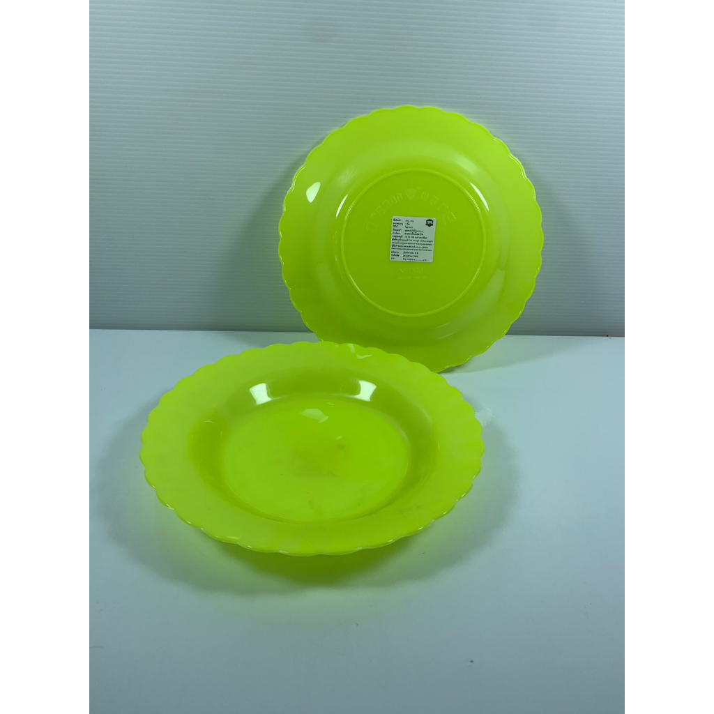 จานสีพลาสติก No.0031 sn 8 นิ้ว มี3สี ยกโหล12ชิ้น