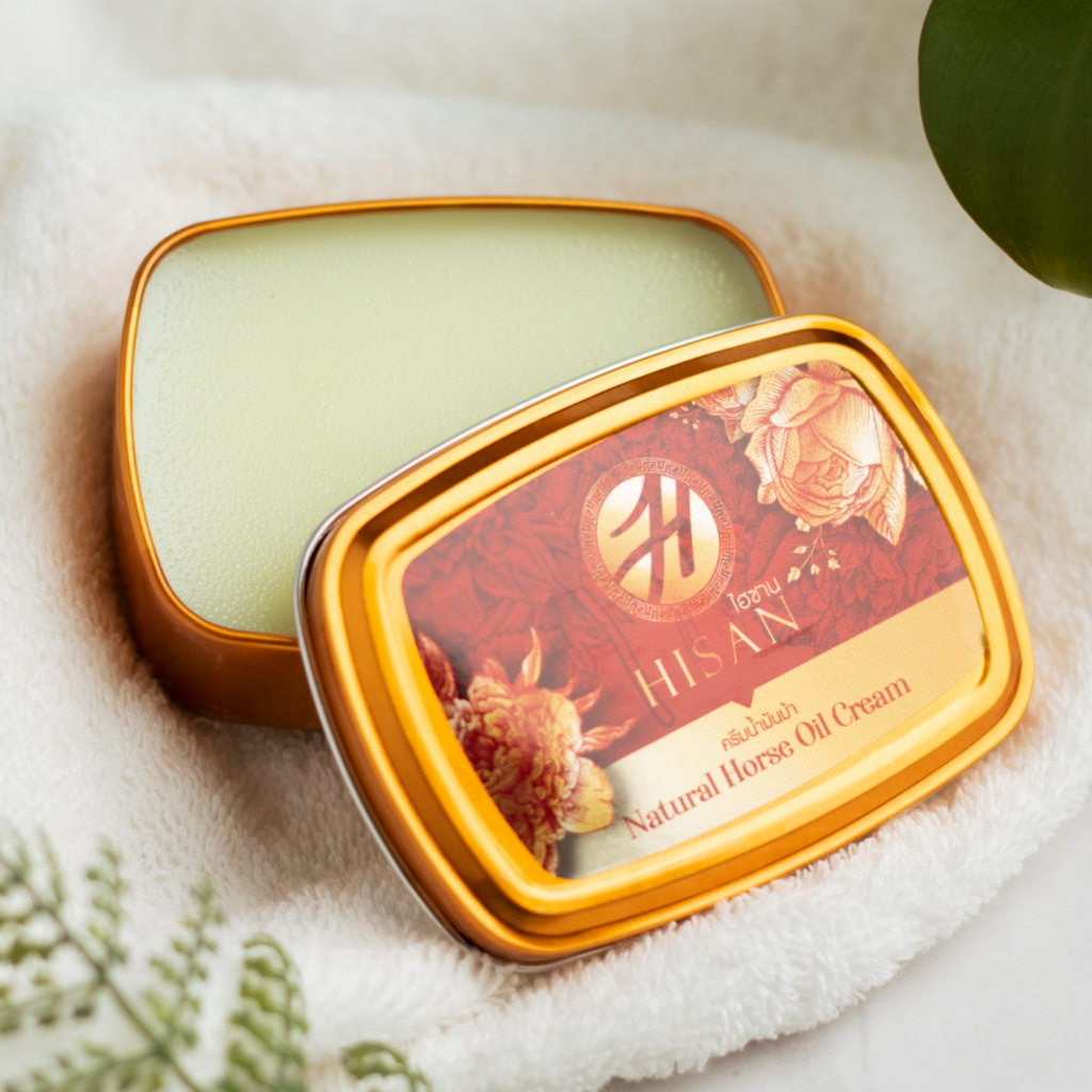 ครีมน้ำมันม้า Hisan ช่วยเท้าแตก ผิวแตก ให้ดีขึ้นใน 7 วัน