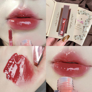 Cappuvini Water Lip Gloss ลิปกลอสรถม้า