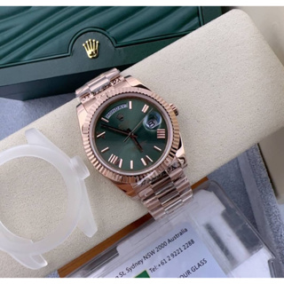 นาฬิกาข้อมือ Rolex Day-Date CC clean (พร้อมกล่องใส travel case)