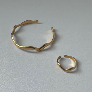 Adoreofficial.bkk | Wave gold bracelet/ring