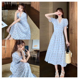 พร้อมส่ง Flower Dress เดรสลายดอกไม้ คอวีแต่งลูกไม้ โทนสีฟ้า มีซับใน งานป้ายBeidi