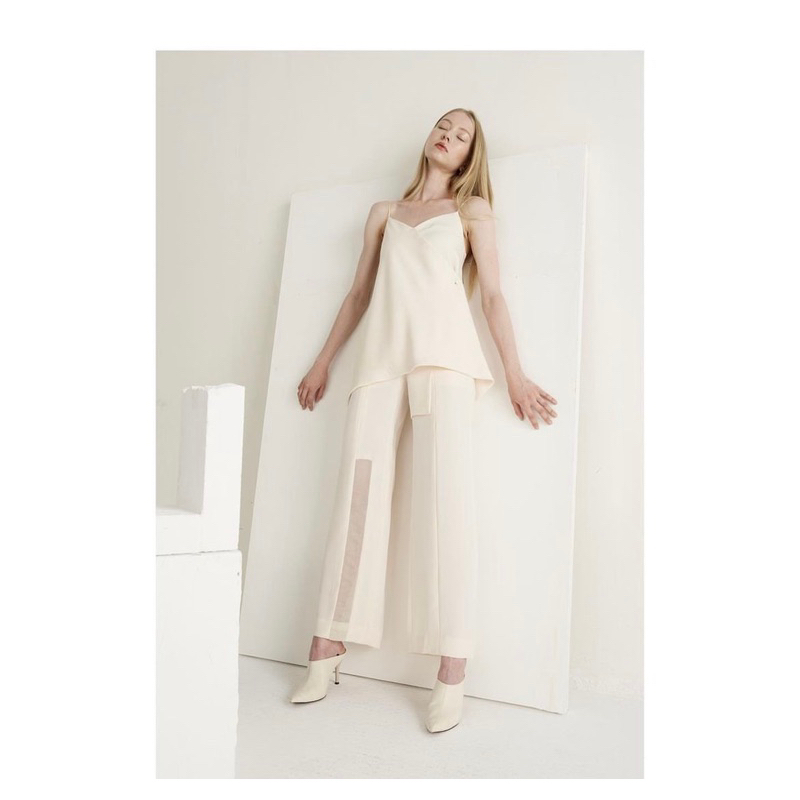 Twotwice Miguel pants New!! กางเกง รุ่น Miguel สีขาวงาช้าง Size S