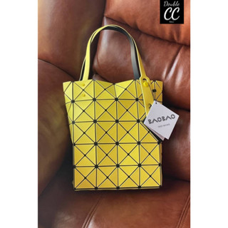 Ba Lucent Boxy Tote Bag