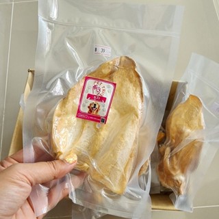 พร้อมส่ง ‼️หูวัวสำหรับน้องหมาแทะเล่น อันละ 39 บาท