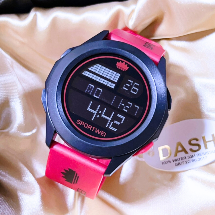 Sportwei นาฬิกาข้อมือดิจิตอล กันน้ำ 45mm ไฟ LED หลากสี