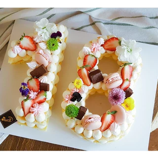 💖พร้อมส่งด่วน💖 กล่องเค้กตัวเลขตัวอักษร แบบใส สวยหรูหรา