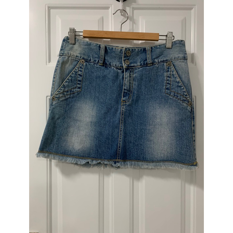 กระโปรง ยีนส์ Bossini