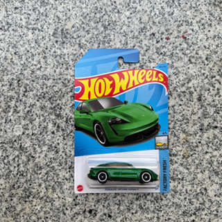 Hotwheels Porsche Taycan Turbo S