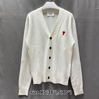 Ami Paris คาดิแกน cardigan knit สีขาว กันแดด เสื้อไหมพรม เสื้อกันหนาว แบรนด์เนม ของแท้ หัวใจ ผู้หญิง ของขวัญ แขนยาว