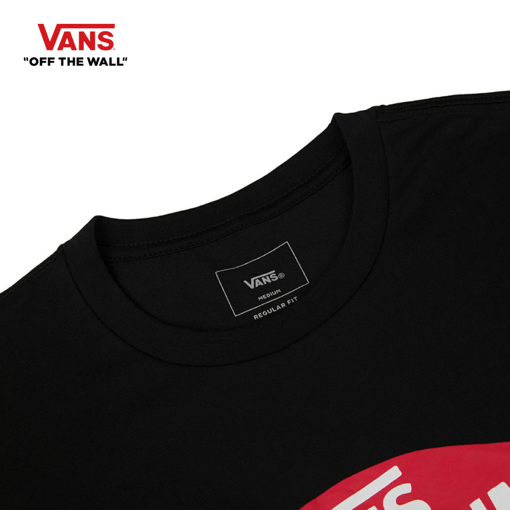 VANS AP M VANS OTW SS TEE-B - BLACK-RACING RED เสื้อยืดคอกลม ชาย หญิง — صورة 4