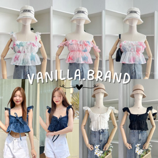 เสื้อครอปสายเดี่ยวแขนแต่งระบาย จะผูกอกหรือคล้องคอก็น่ารัก