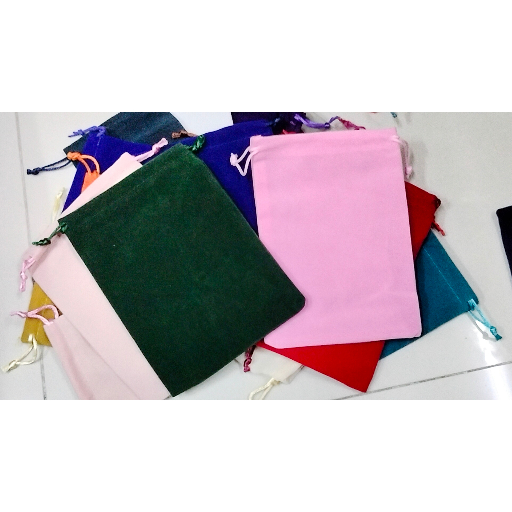 🌈STG🌈 พร้อมส่ง ถุงผ้า ถุงหูรูด ผ้ากำมะหยี่ ใส่เครื่องประดับ ของชำร่วยราคาถูก