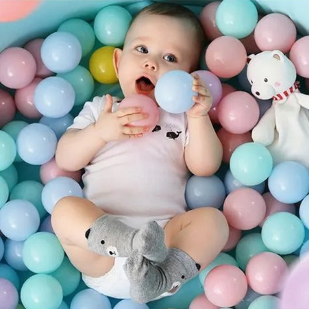 ลูกบอล ลูกบอลพลาสติก ลูกบอลสระน้ำ บ้านบอล แบบนุ่ม สำหรับเด็ก ลูกบอลเด็กเล่น
