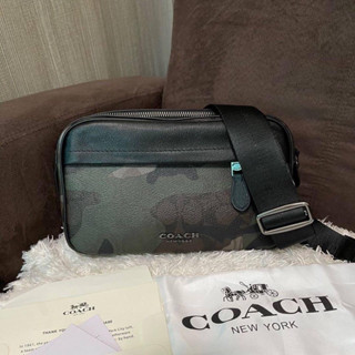 COACH Graham Crossbody Bag  F67326