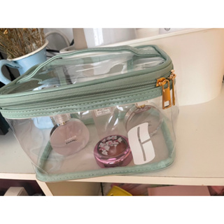 กระเป๋าใส ของแถมเครื่องสำอางค์ คลีนิค Clinique  แบบซิปรอบ 3 ด้าน กระเป๋าใส 2 ซิป เปิดฝาได้กว้าง กระเป๋าใส่เครื่องสำอาง (