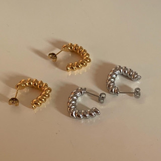 HER OBJECTIVE_HER TRIANGLE TWIRL BOLD EARRINGS
