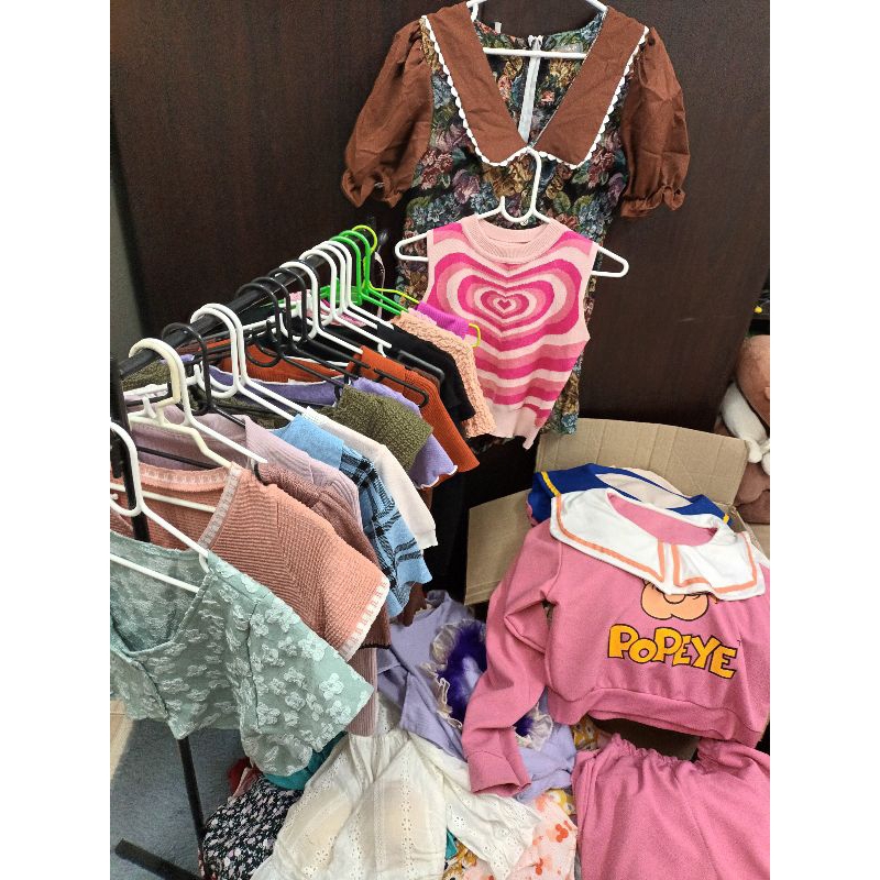 เสื้อแฟชั่นเฉพาะไลฟ์สดเท่านั้นนะคะ