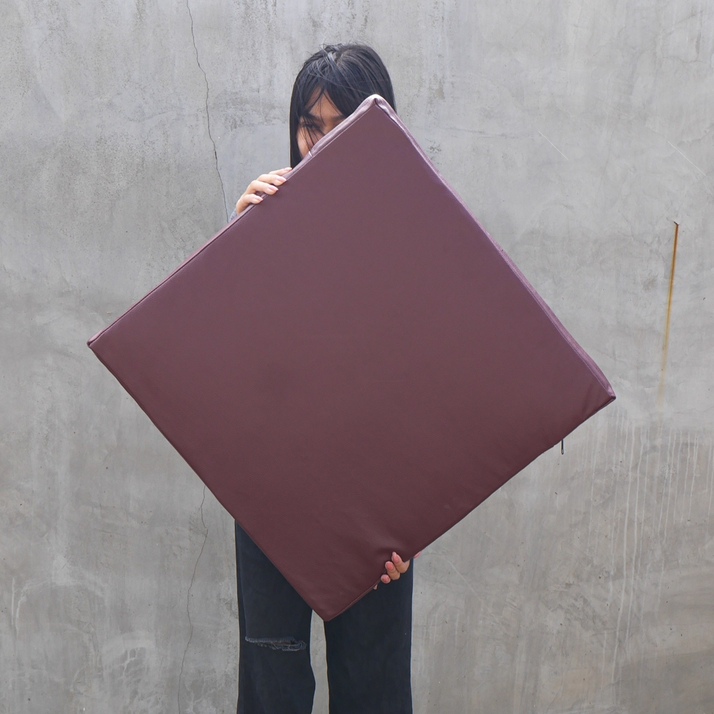 เบาะนั่งสมาธิ อาสนะหนัง PVC มีซิปถอดได้ มีหลายสี  ขนาด 60 x 60 ซม. หนา 4 ซม. - รูปที่ 4