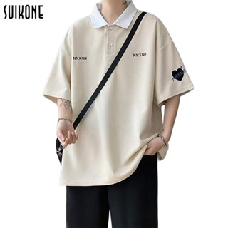 Suikone เสื้อโปโลผู้ชายแฟชั่นคู่รักรุ่นใหม่ ins สไตล์เกาหลีแขนสั้นลำลองเสื้อยืดปกหลวม