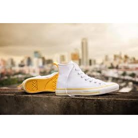 รองเท้าผ้าใบ Converse All Star หุ้มข้อรุ่น JUNE hi ไซต์ 42.5 สีสันสดใสสวยงามของแท้จากช็อป